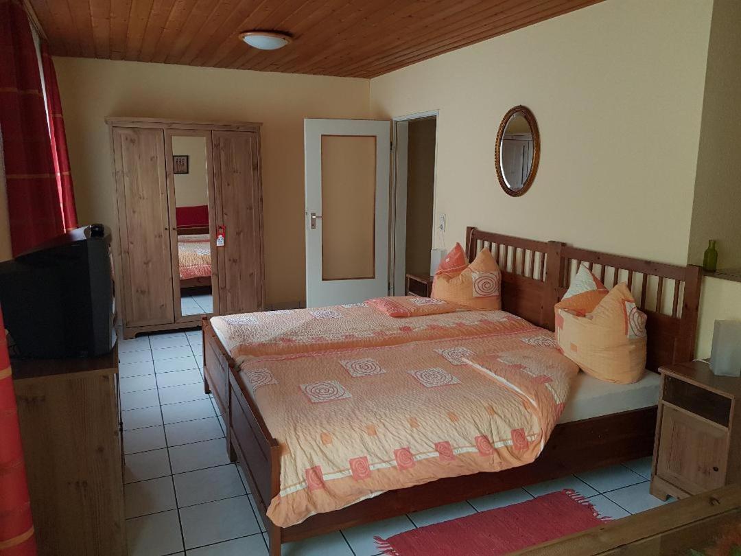 Hotel Restaurant Zur Hexe Uberherrn Luaran gambar
